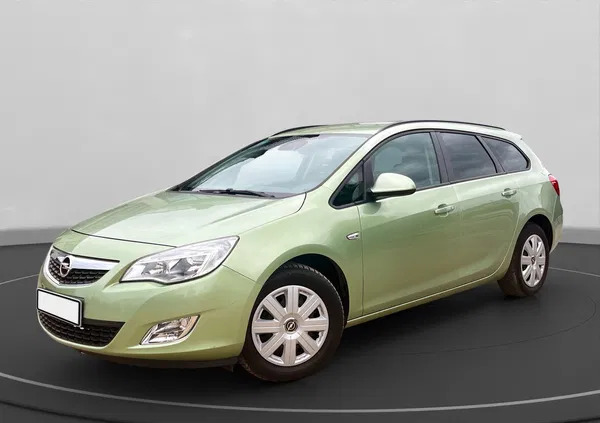 twardogóra Opel Astra cena 25900 przebieg: 200000, rok produkcji 2011 z Twardogóra